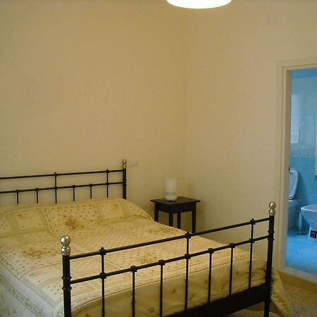 Bed and Breakfast Domus Aurea à Naples Extérieur photo
