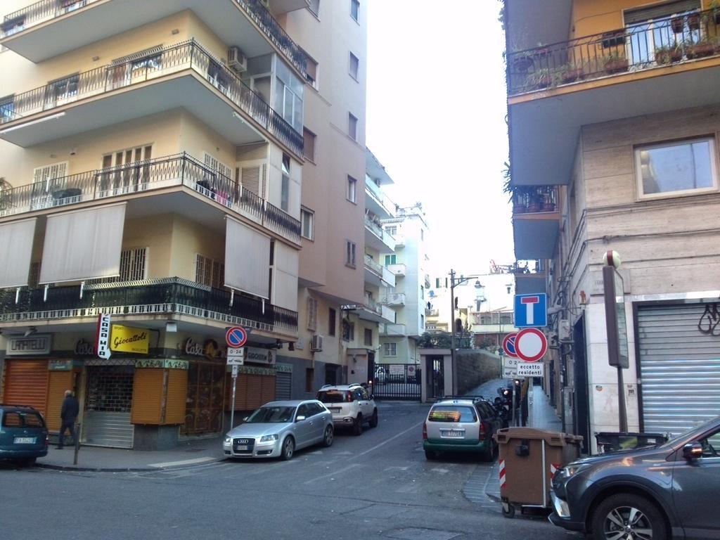 Bed and Breakfast Domus Aurea à Naples Extérieur photo